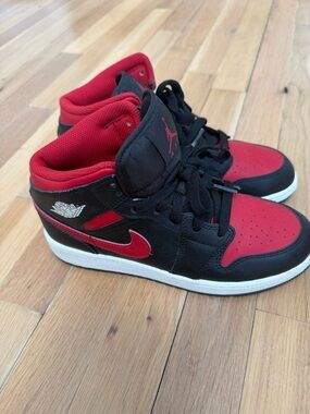 Nike Jordan Kids Black and Red Mid-Top Sneakers